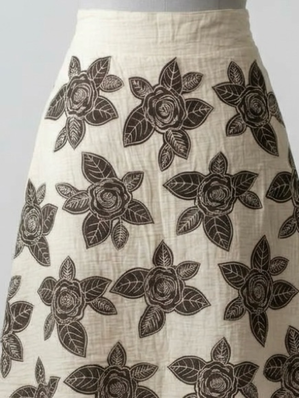 Alice + Olivia Cream Floral Appliqué A-Line Midi Skirt Designer